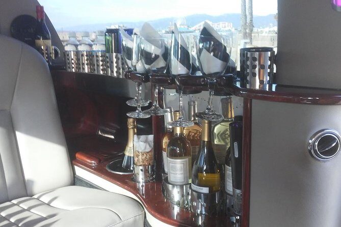 Super custom Dual bar limo with tour guide 6-Hour Los Angeles Private Tour!! - Discovering the Los Angeles Experience in Style