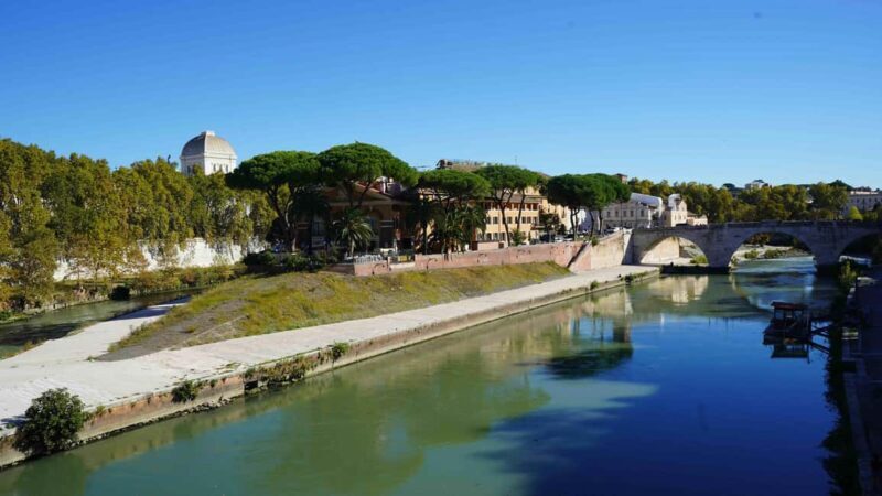 Super Hidden Rome: Underground Trastevere and Jewish Ghetto - Who Should Consider This Tour?