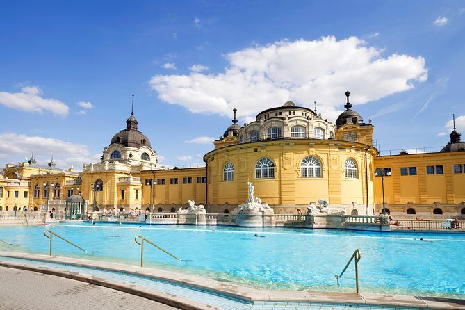 Super Saver:Széchenyi Spa Ticket with Cruise and Optional Dinner - Who Is This Tour Best For?