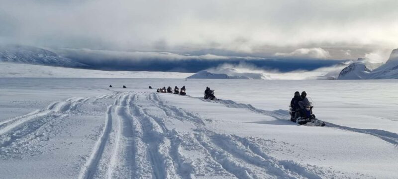 Superjeep Golden Circle and Glacier Snowmobile Tour - FAQs