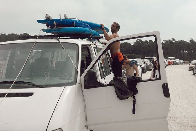 Surf Experience with Transfer to Matosinhos - All Levels - Key Points
