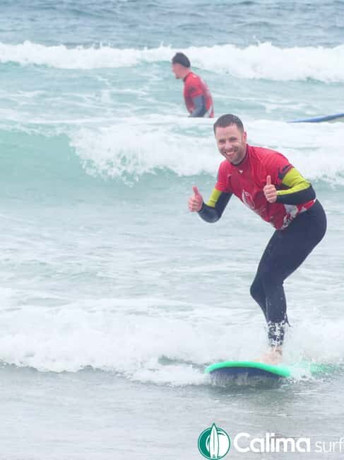 Surf in Famara: 2 hours of pure excitement and nature - What to Expect from Your Surfing Session in Famara