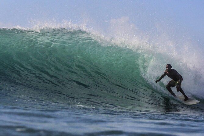 Surf Lessons in CABO with Mexico Surf Champ! - The Experience from the Reviews