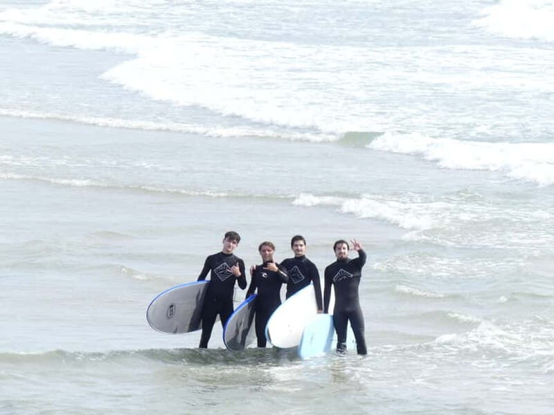 Surf lessons in Figueira da Foz - What to Expect from the Surf Lessons
