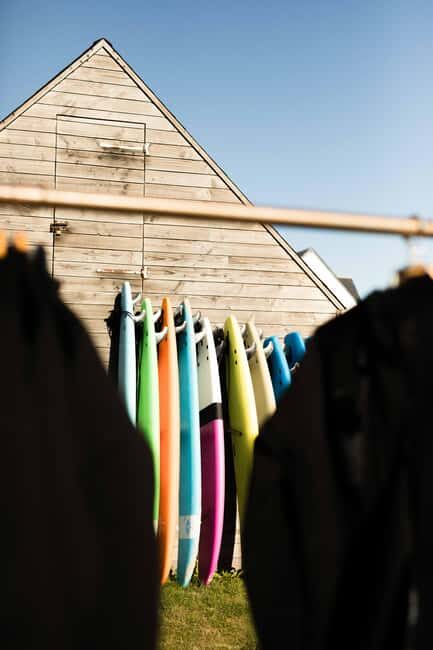 Surf lessons on the mythical site of La Torche - What to Expect from the Surf Lesson