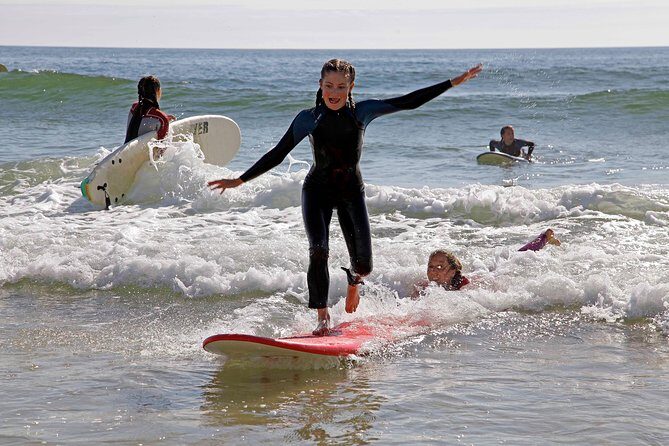 Surf School in Albufeira - An In-Depth Look at the Surf School Experience