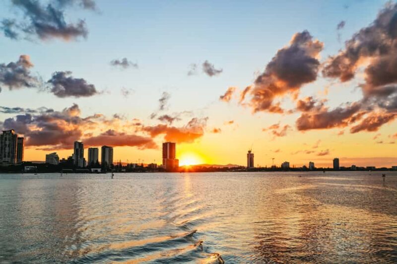 Surfers Paradise: Sightseeing Sunset River Cruise - The Itinerary in Detail