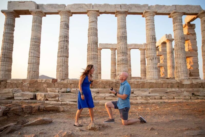 Surprise Proposal Photoshoot in Athens - Who Is This Tour Best Suited For?