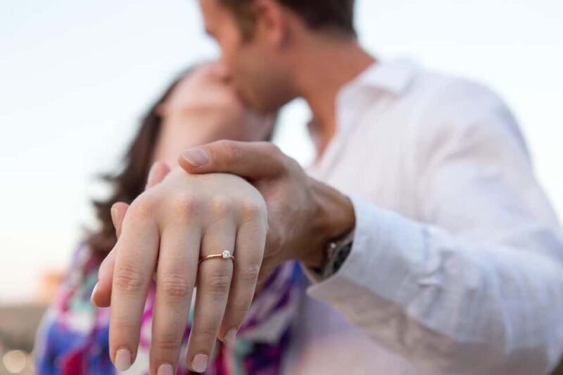 Surprise Proposal Photoshoot in Athens - FAQ