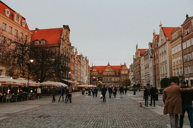 Surprise Walk of Gdansk with a Local - A Closer Look at the Gdansk Tour Experience
