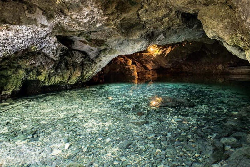 Swabian Jura: Entering the Wimsen Cave by boat - Is It Worth the Price?