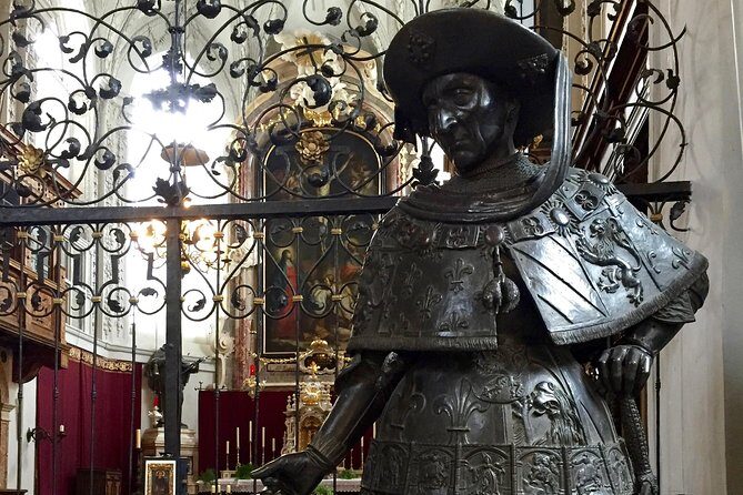 Swarovski Crystal World and Innsbruck Tour - Discover the Sparkling Charm of the Swarovski Crystal World and Innsbruck Tour