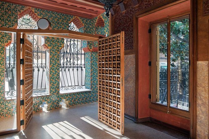 Sweet Gaudi: the most delicious visit to Casa Vicens - Discovering Casa Vicens: A Brief Overview