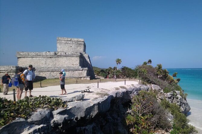 Swim with turtles + snorkelling + archaeological zone of Tulúm + cenote - Deep Dive into the Experience