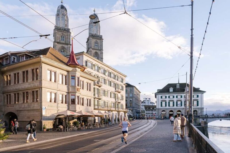 Swiss Experience: Zurich City Tour, Chocolates & Lake Cruise - Who Should Consider This Tour?