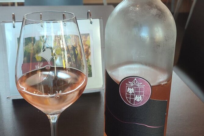 Swiss Vineyard Wine Tasting Tour in Vaud - Stop 1: Chillon Castle