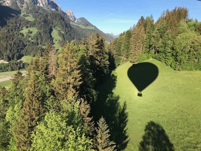 Switzerland hot air balloon flight - The Highlights of the Flight: Why It Stands Out