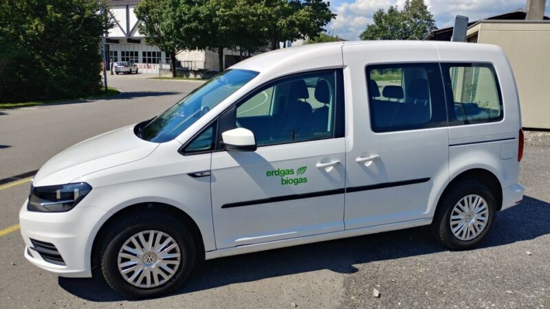 Switzerland: Private Day Tour by car with unlimited km - FAQs