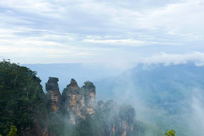 Sydney Blue Mountains Day Tour with Wildlife Park and Waterfalls - Weather and Flexibility