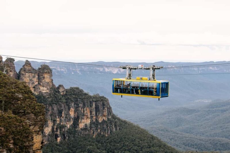 Sydney: Blue Mountains Tour with Wildlife Park & Waterfalls - Summary of the Experience