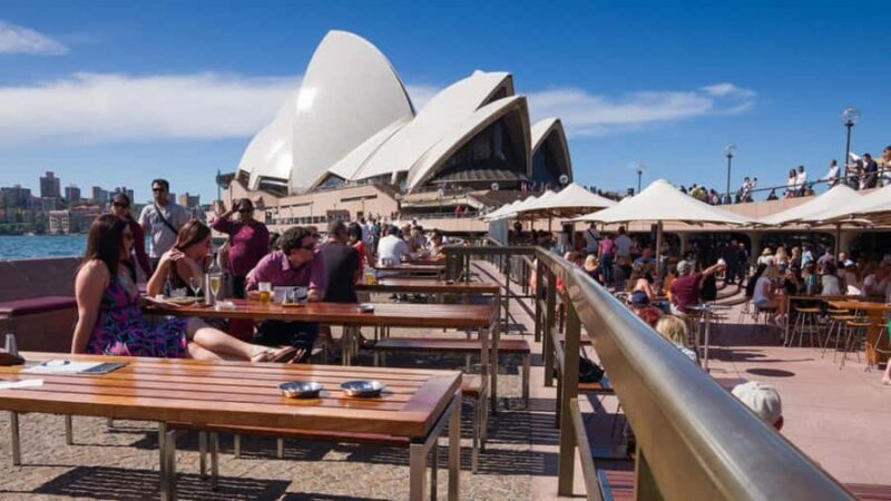 Sydney: City Hike with Opera Bar Lunch - A Friendly Introduction to Sydney’s Top Spots