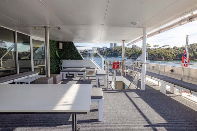 Sydney: Elvis Tribute Show Harbour Cruise with Buffet - FAQ