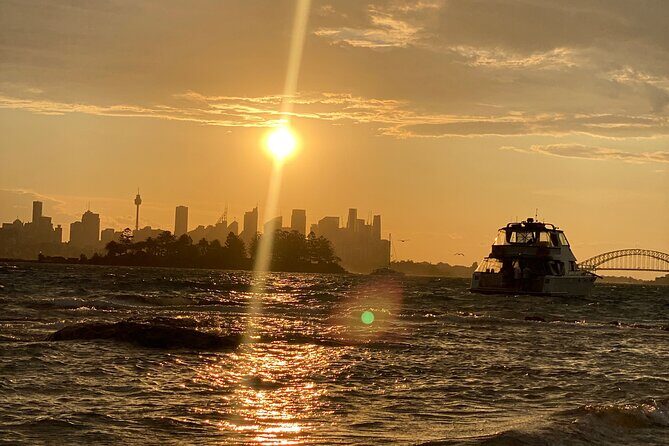 Sydney: Golden Hour City Escape with Sunset, Picnic and Photos - Who Is This Experience Best For?