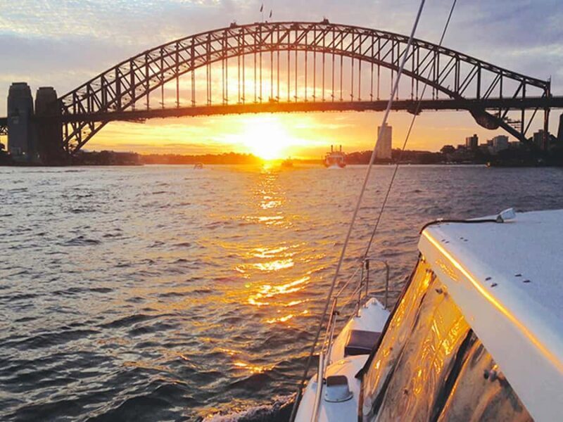 Sydney Harbour: Sunset Catamaran Cruise - Sydney Harbour: Sunset Catamaran Cruise — A Relaxed, Scenic Sojourn