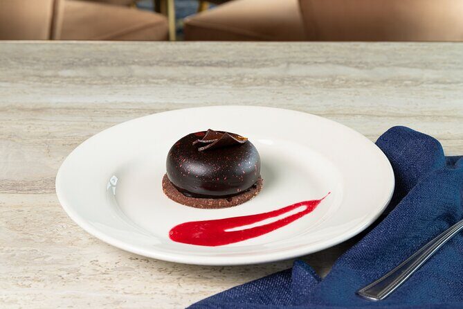 Sydney Harbour Sunset Dinner Cruise from Circular Quay - FAQs