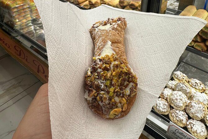 Syracuse Ortigia - Sicilian Street Food Tour by Do Eat Better - Final Stop: Via Marbella – Liqueurs