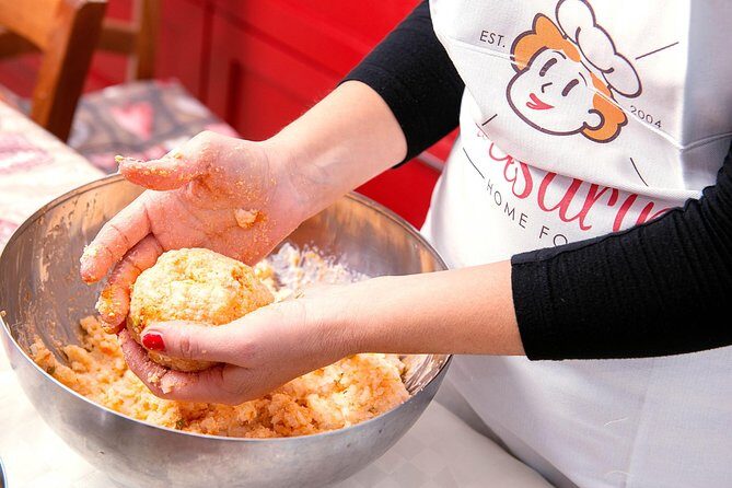 Syracuse Walking Tour & Traditional Cooking Class with Wine - An Inside Look at the Syracuse Walking Tour & Cooking Class