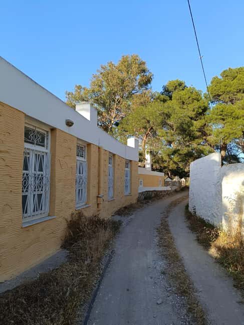 Syros: Countryside Hike with Wine Tasting in a Vineyard - Practical Details & What to Bring