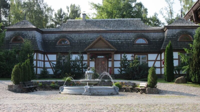 Szymbark: Kashubian Switzerland 5-Hour Private Tour - FAQ