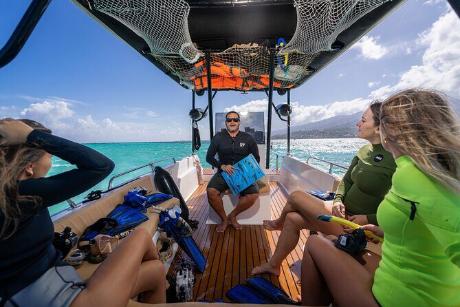 Tahiti Lagoon Snorkeling and Lunch Boat Tour (6 pax max) - Key Points