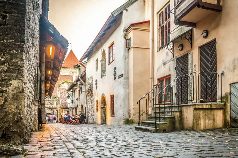Tallinn: 1.5-Hour Old Town Walking Tour - Key Points