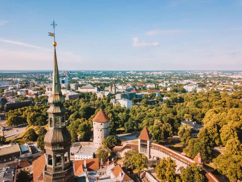 Tallinn: 2-hour Best Intro Walking Tour with a Local - A Closer Look at the Tour Itinerary