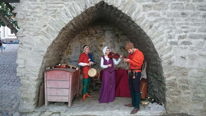 Tallinn: Half-Day City Tour - Practical Details and Tips