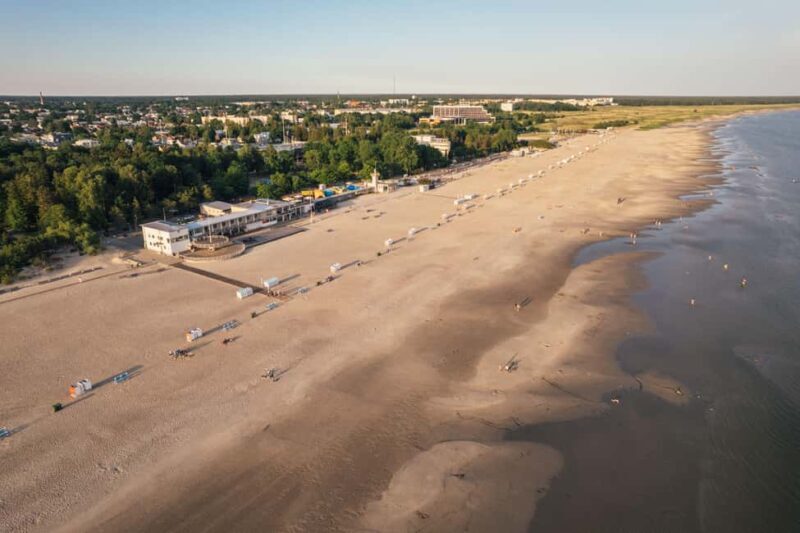 Tallinn: Hidden Gems of Pärnu day trip 8h - Exploring Pärnu’s Beach & Promenade