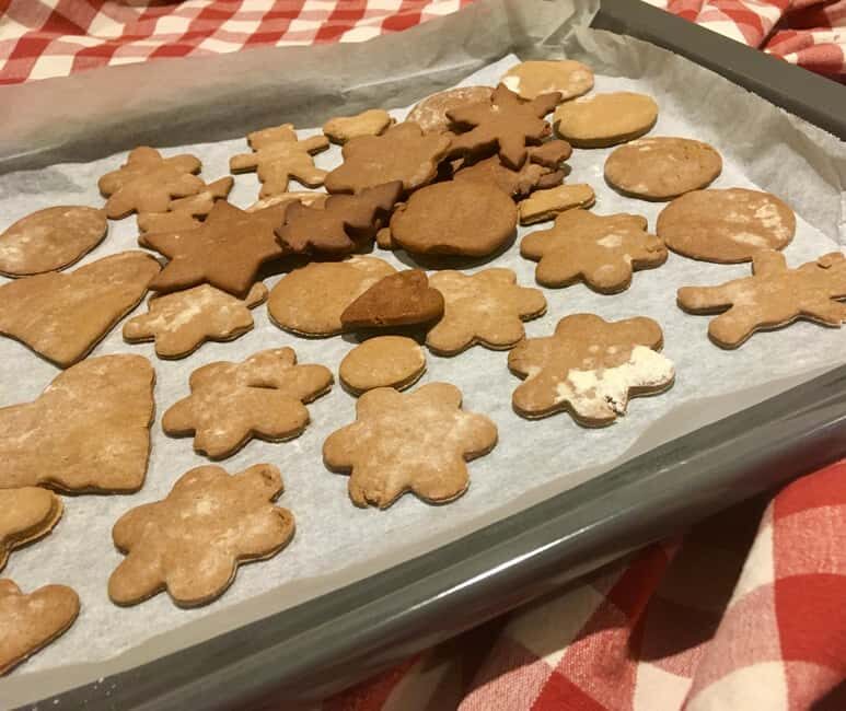 Tallinn: Local Gingerbread Workshop in the Old Town - Authenticity and Cultural Touches