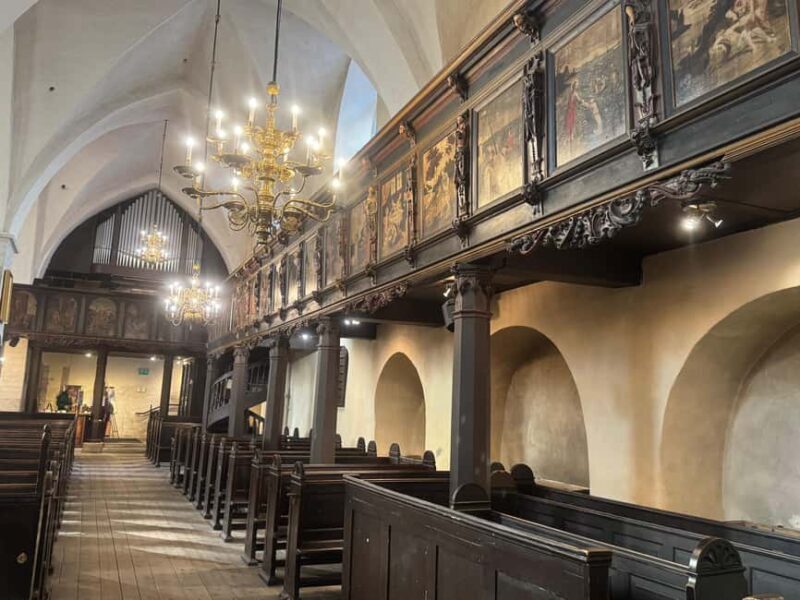 Tallinn: Old Town Evening Walking Tour with Organ Concert - Exploring the Landmarks