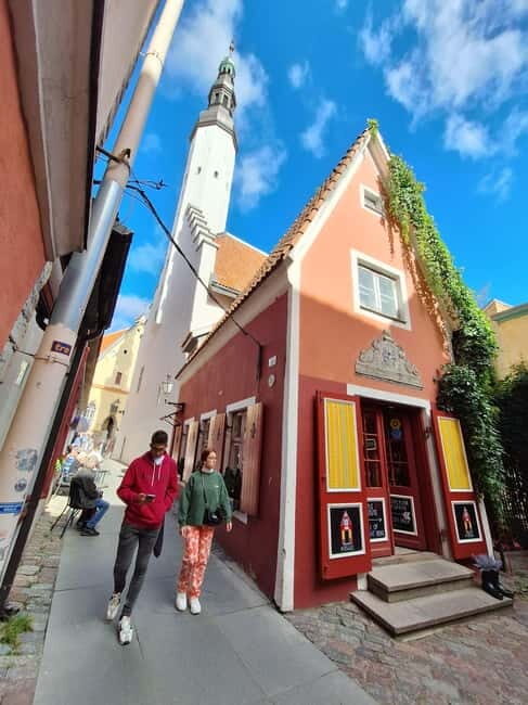 Tallinn: Private Guided Walking Tour of the Medieval City - Final Thoughts: Is This Tour Right for You?