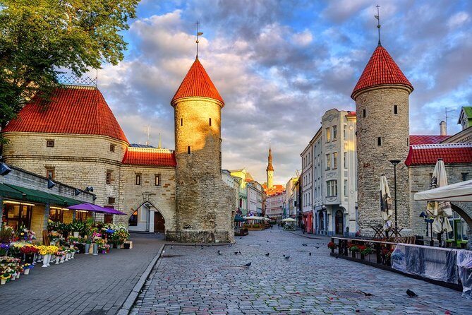Tallinn Sightseeing Tour by Coach and Foot - FAQ
