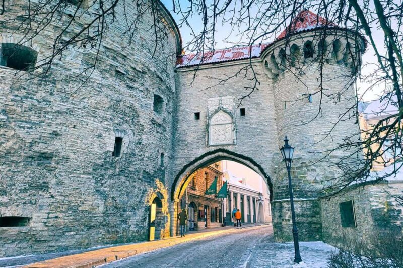 Tallinn Tales: City Highlights Guided Walking Tour - Why We Think This Tour Works Well