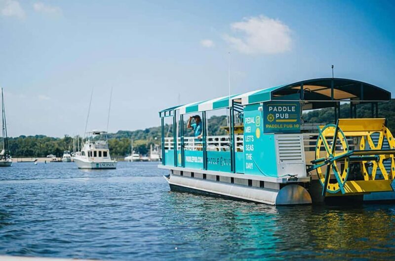 Tampa: 2 hour Paddle Pub River Cruise - A Closer Look at the Paddle Pub Tampa Experience