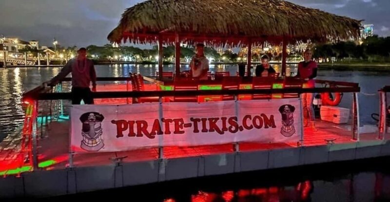 Tampa: Hillsborough River Evening Boat Tour Up to 13 people - Who Is This Tour Best For?