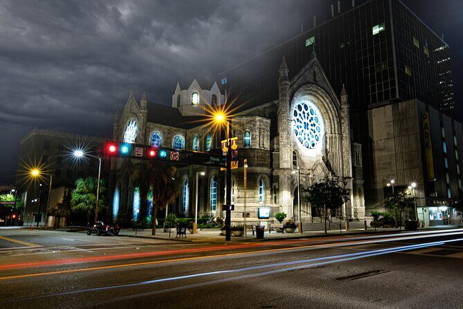 Tampa Terrors Spirits & Spirits Haunted Pub Crawl - Key Points