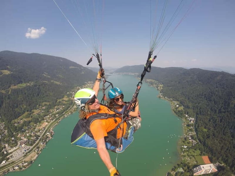 Tandem flight: Paragliding panorama tandem flight - Why a Tandem Paragliding Flight Might Be the Highlight of Your Trip