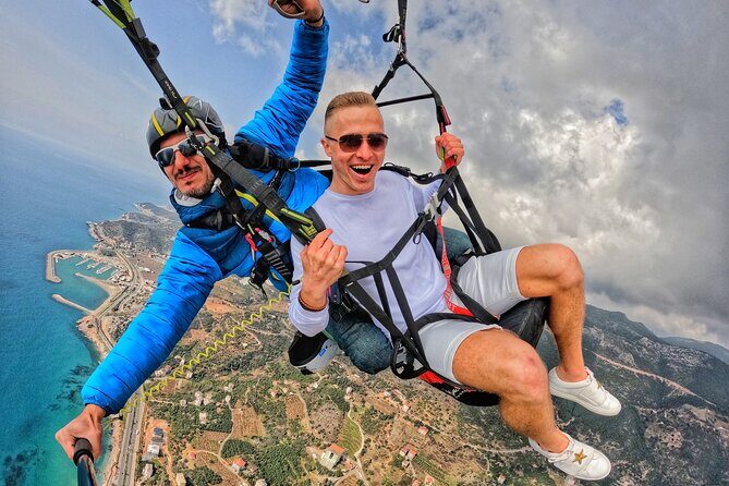 Tandem Paragliding in Alanya with Professional Licensed Pilots - What Is This Paragliding Experience All About?