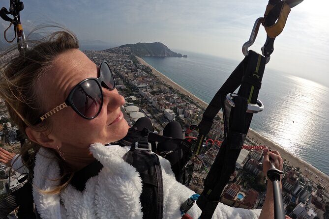 Tandem Paragliding in Alanya with Professional Licensed Pilots - Key Points