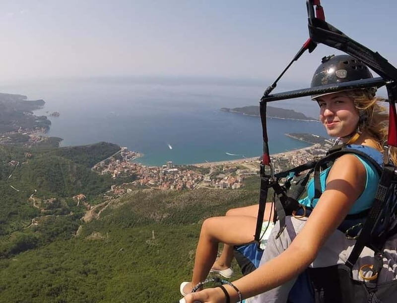 Tandem Paragliding in Budva with Expert Pilots/All-inclusive - Who Should Consider This Experience?